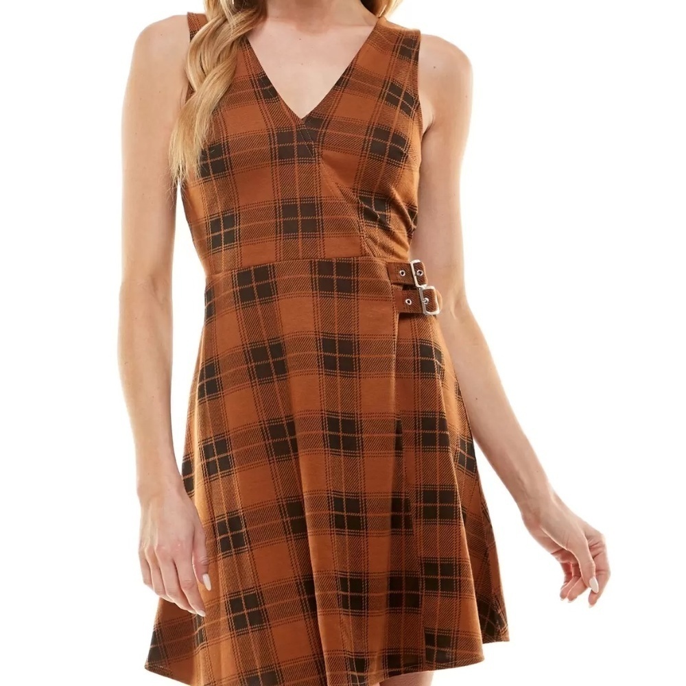 NEW Planet Gold Dress Medium